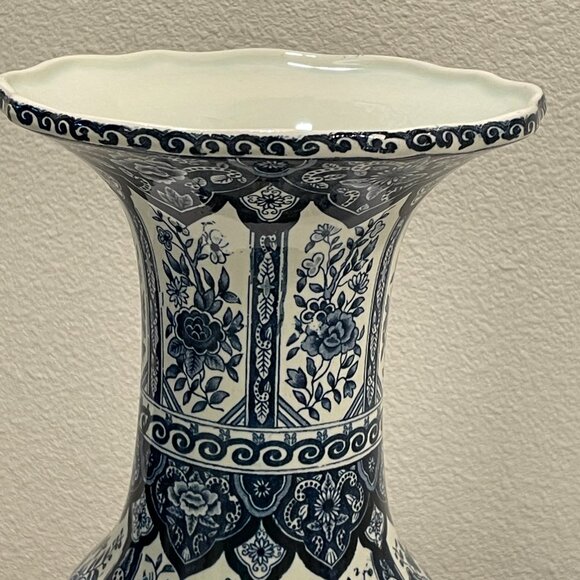 BOCH for ROYAL SPHINX DELFTS Genuine Vintage Porcelain Vase, Floral Blue & White - Picture 3 of 11